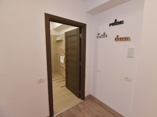Ferienwohnung Radu Studio Mamaia Nord Năvodari Exterior foto